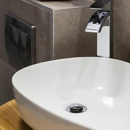 Hallera アパート